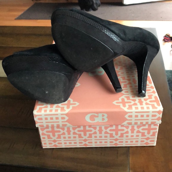 Peep toe heels - Picture 3 of 3